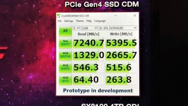 ADATA trình bày Ignogrit Gen 4×4 Controller đạt tốc độ 7GB/s với ADATA Sage SSD | CES 2020 Update