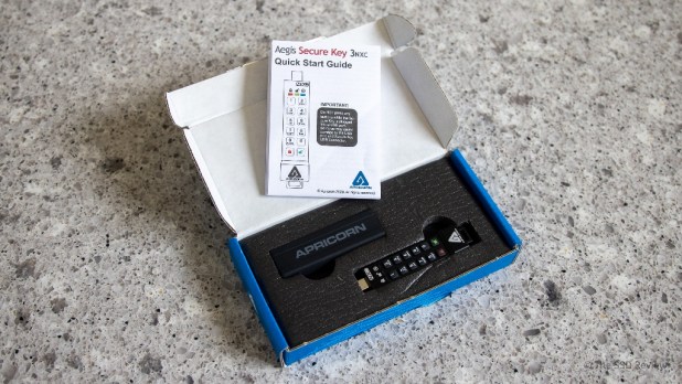 Đánh giá Apricorn Aegis Secure Key 3NXC - Tảng đá bảo mật dữ liệu chắc chắn
