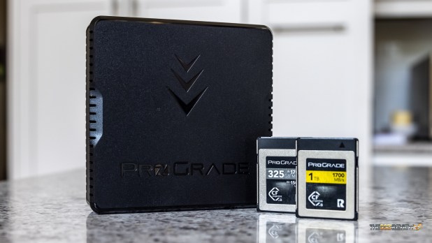 Đánh giá đầu đọc thẻ ProGrade CFExpress B 1TB 1700 Gold, Thẻ 325GB 1700 Cobalt và Thunderbolt 3  – Sự hợp hoàn hảo