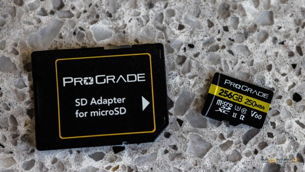 Đánh giá đầu đọc thẻ ProGrade Gold MicroSD UHS-II V60