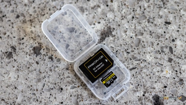 Đánh giá đầu đọc thẻ ProGrade Gold MicroSD UHS-II V60