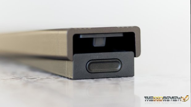 Đánh giá hộp đựng NVME Sabrent USB Type-C Tool-Free M.2 NVMe/SATA Enclosure (EC-SNVE) -  A Dynamite Product