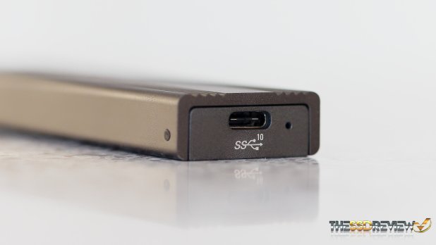 Đánh giá hộp đựng NVME Sabrent USB Type-C Tool-Free M.2 NVMe/SATA Enclosure (EC-SNVE) -  A Dynamite Product