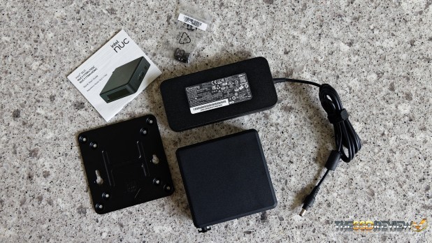 Đánh giá Intel NUC Pro Kit NUC11TNKV7 , Intel tiến tới tốt nhất với Sabrent Storage