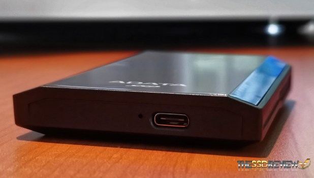 Đánh giá ổ cắm ngoài ADATA SE900G RGB USB 3.2 20Gbps