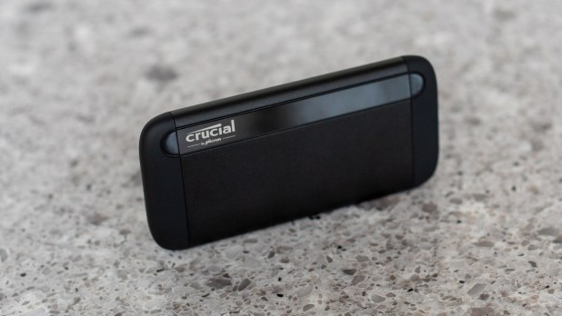 Đánh giá ổ di động SSD Crucial X8 Portable  (1TB)