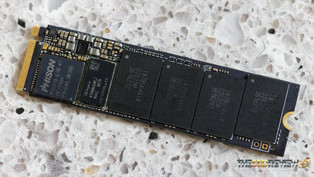 Đánh giá Phison PS5018-E18 Gen 4×4 NVMe SSD Controller Prototype (2TB)