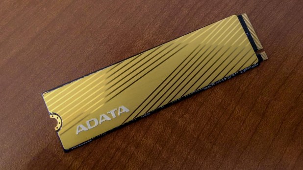 Đánh giá SSD ADATA Falcon NVMe  (1TB) - Tốc độ , giá tốt!