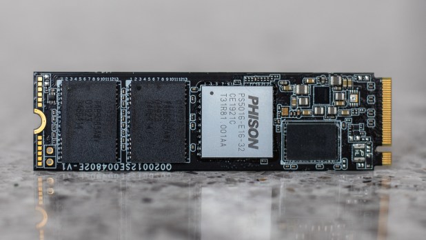 Đánh giá SSD Corsair MP600 Gen 4 NVME  (1TB) – 5GB/s and 700+K IOPS