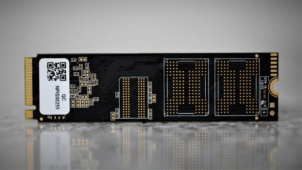 Đánh giá SSD Crucial P1 NVMe  (1TB) – Ngạc nhiên về mức giá