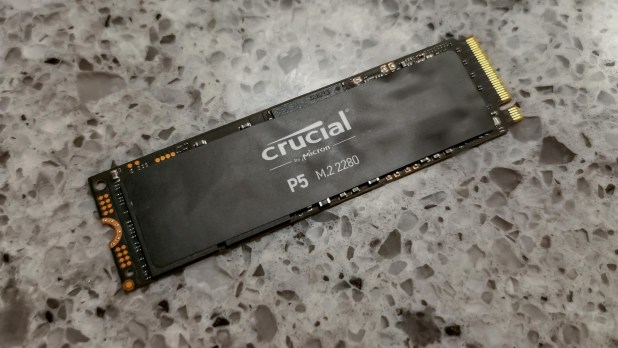 Đánh giá SSD Crucial P5 NVMe  (1TB) – PCIe 3.0′ Late Entry to the Ball