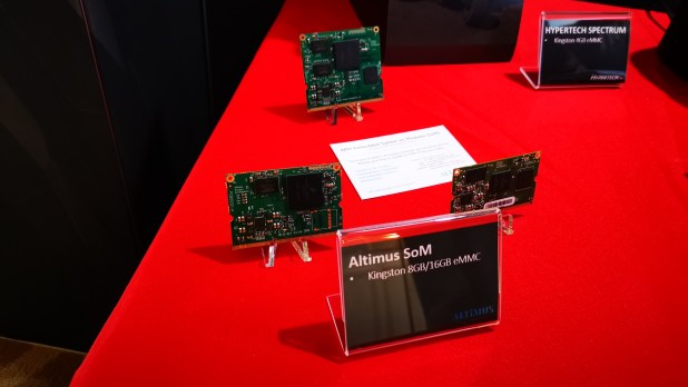Đánh giá SSD doanh nghiệp Kingston Displays Gen 4 and Enterprise cải tiến, Plus 300MB/s SD | CES 2020 cập nhật