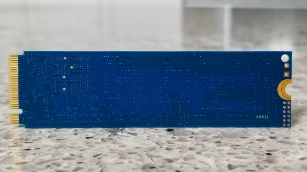 Đánh giá SSD Kingston A2000 NVMe PCIe  (1TB) – Tốc độ cao và dung lượng ở mức giá dưới $99