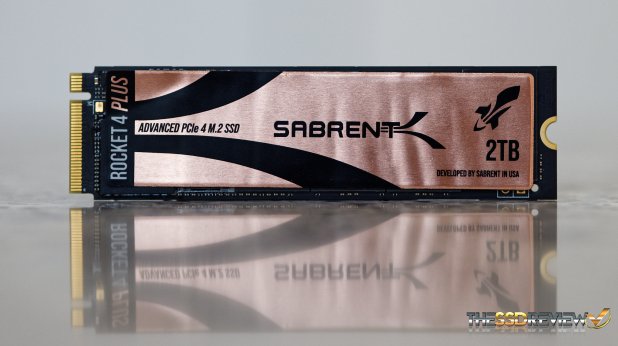 Đánh giá SSD Sabrent Rocket 4 Plus NVMe Gen 4  (1/2TB) – Tốc độ hàng đầu, nhiệt độ mát mẻ