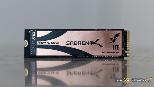 Đánh giá SSD Sabrent Rocket 4 Plus NVMe Gen 4  (1/2TB) – Tốc độ hàng đầu, nhiệt độ mát mẻ