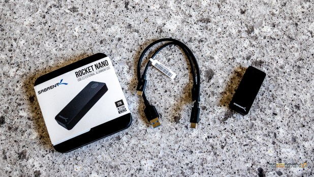Đánh giá SSD Sabrent Rocket Nano 2TB USB 3.2 External Aluminum
