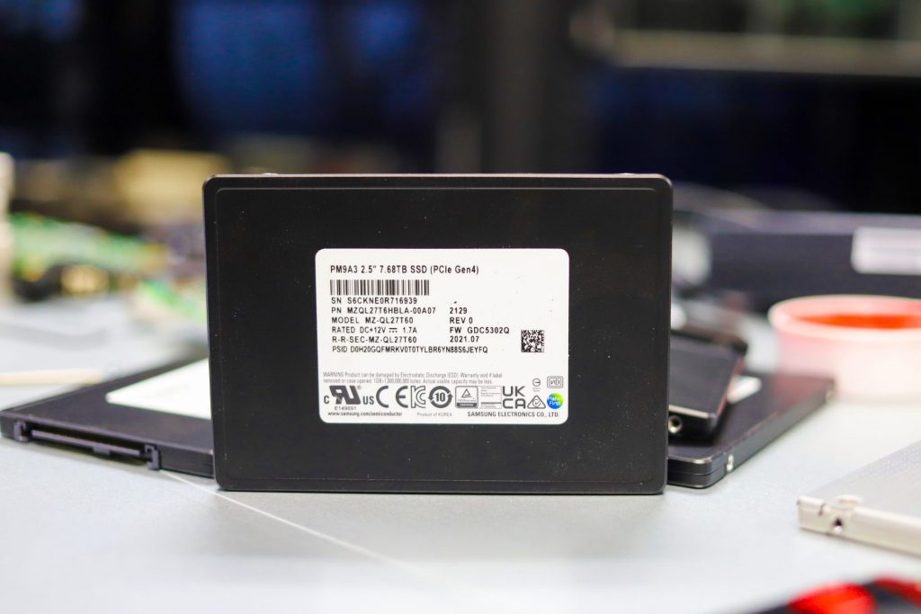 Đánh giá SSD Samsung PM9A3