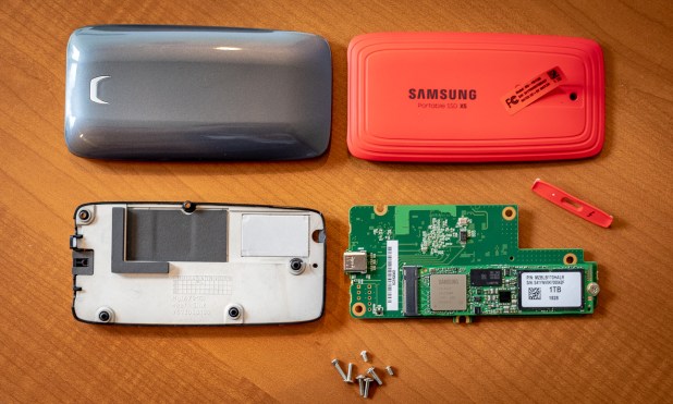 Đánh giá SSD Samsung X5 Thunderbolt 3 Portable  (1TB)