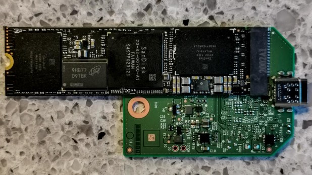 Đánh giá SSD SanDisk Extreme Pro Portable  (1TB)
