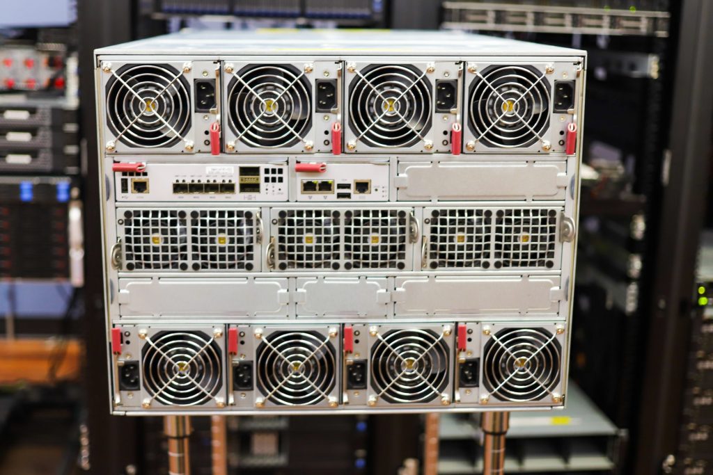 Đánh giá Supermicro SuperBlade 8U