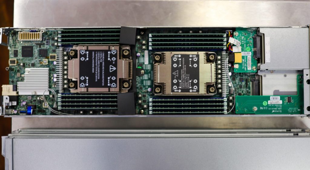 Đánh giá Supermicro SuperBlade 8U