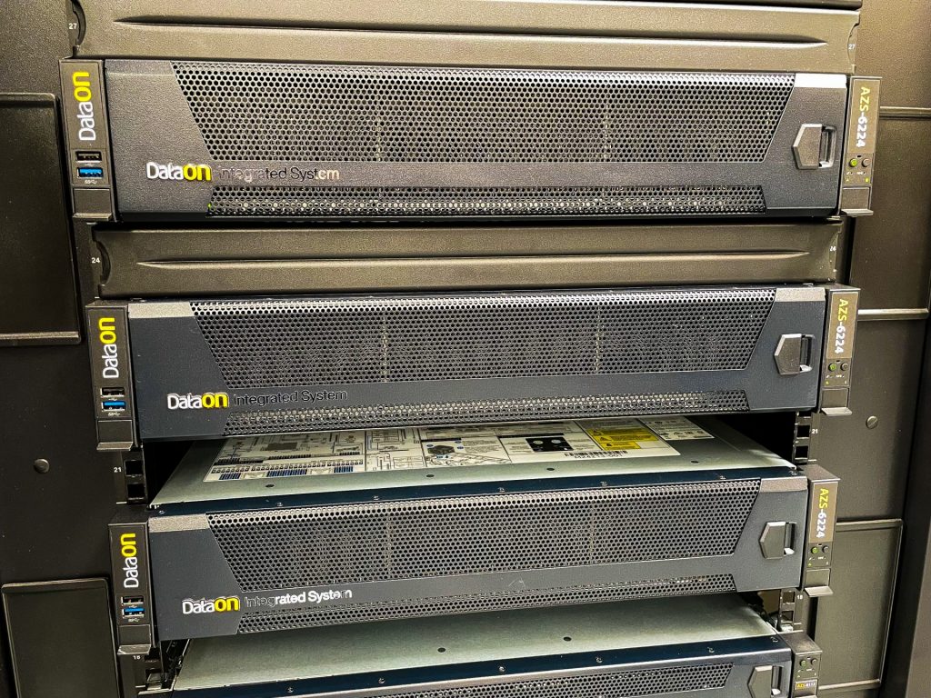 DataON AZS-6224 Azure Stack HCI Review