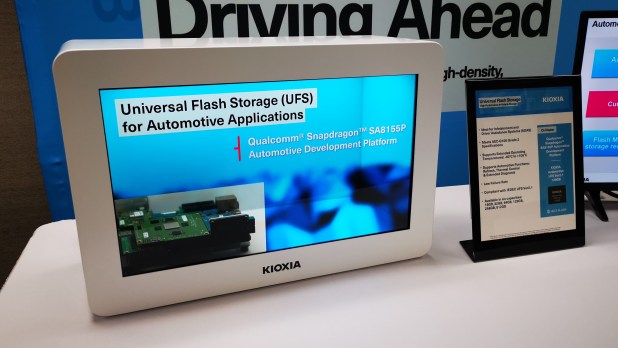 KIOXIA trình diễn CM6 PCIe 4.0 SSD và giải pháp tự động | CES 2020 Update