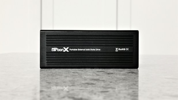 Ổ di động SSD Mushkin carbonX USB 3.1 Gen 2 – Truyền dữ liệu nhanh với USB
