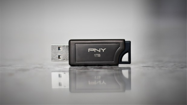 PNY 1TB Pro Elite and Elite X USB 3.0/1 Flash Drive Review – High Capacity and Speed in a Very Small Footprint