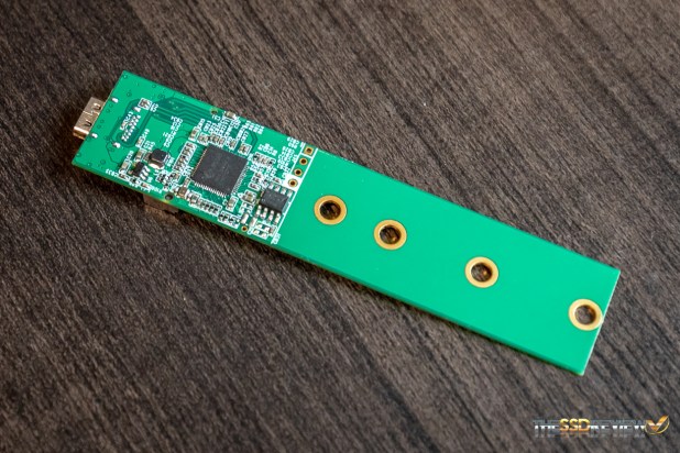 Xem xét adapter JMicron Type-C NVMe SSD , USB 3.1 Gen 2