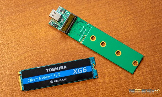 Xem xét adapter JMicron Type-C NVMe SSD , USB 3.1 Gen 2
