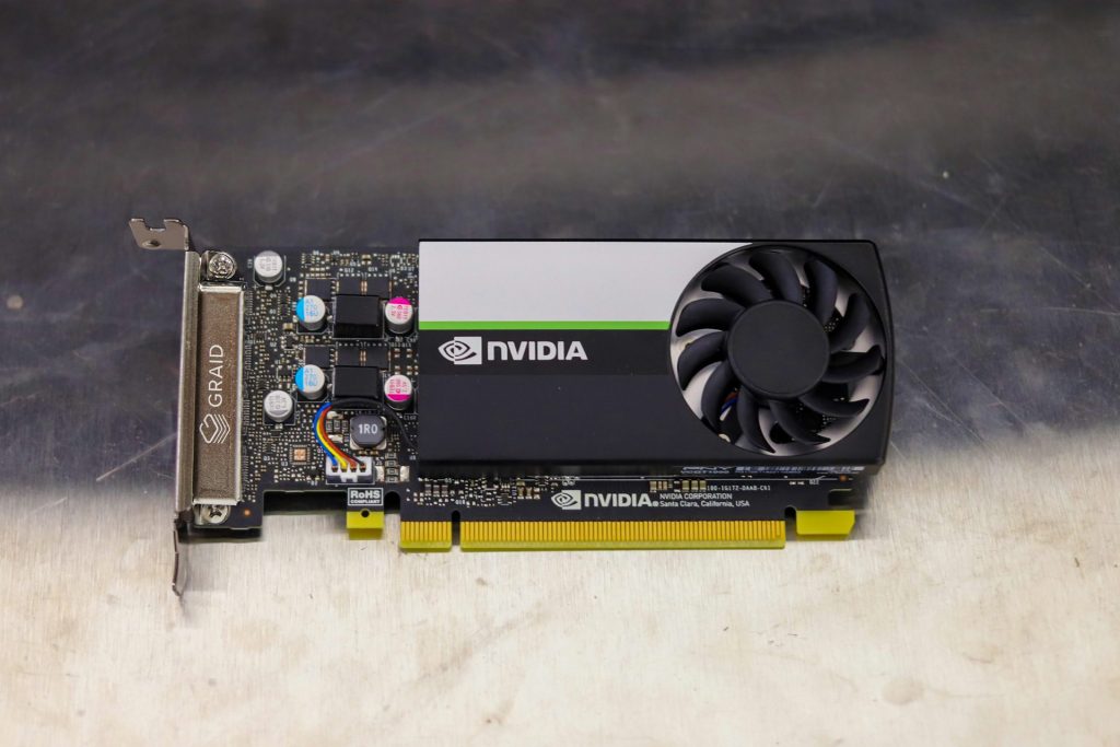Xem xét GRAID SupremeRAID SR-1000