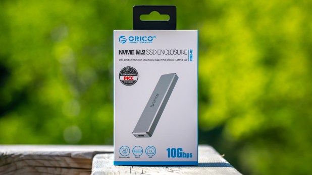 Xem xét Orico NVMe M.2 SSD Enclosure