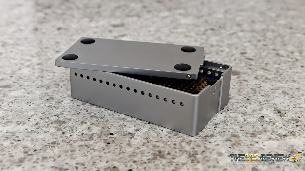 Xem xét SSD Sabrent Type-C Dual NVMe (EC-SSD2)