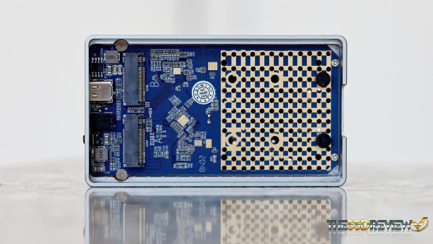 Xem xét SSD Sabrent Type-C Dual NVMe (EC-SSD2)